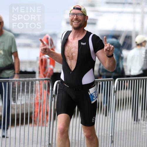16.08.2026 - KN Förde Triathlon 2026 Antke Förster http://msf.ph/oto/10007081 16.08.2026 12:07:36 Laufen 36 meine-sportfotos.de