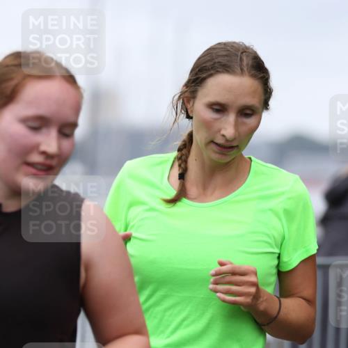 16.08.2026 - KN Förde Triathlon 2026 Antke Förster http://msf.ph/oto/10007107 16.08.2026 10:27:30 Laufen  meine-sportfotos.de