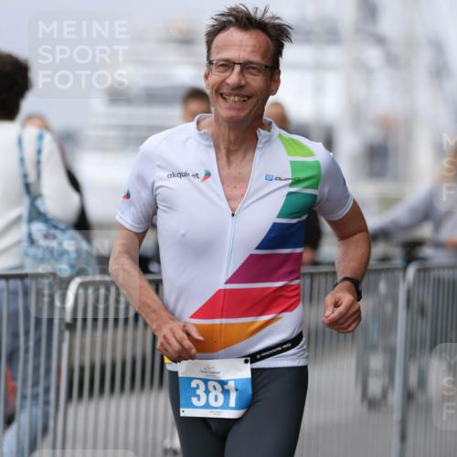 16.08.2026 - KN Förde Triathlon 2026 Antke Förster http://msf.ph/oto/10007303 16.08.2026 12:09:05 Laufen 381 meine-sportfotos.de