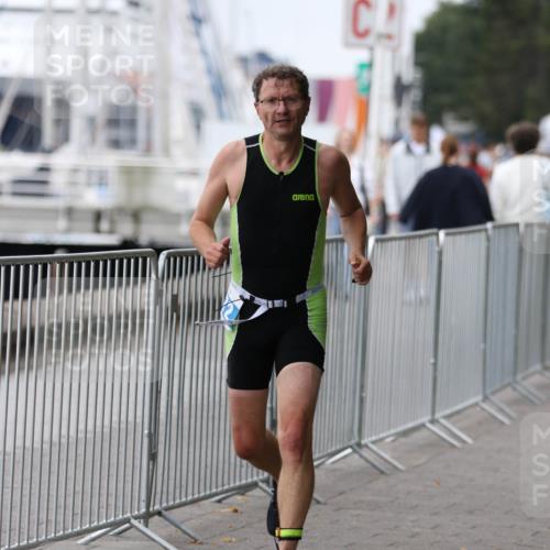 16.08.2026 - KN Förde Triathlon 2026 Antke Förster http://msf.ph/oto/10007333 16.08.2026 12:09:27 Laufen 7 meine-sportfotos.de