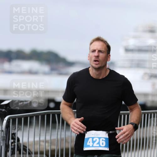 16.08.2026 - KN Förde Triathlon 2026 Antke Förster http://msf.ph/oto/10007357 16.08.2026 12:09:37 Laufen 2025, 426 meine-sportfotos.de