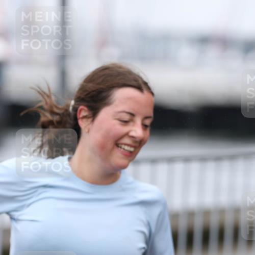 16.08.2026 - KN Förde Triathlon 2026 Antke Förster http://msf.ph/oto/10007362 16.08.2026 10:29:37 Laufen  meine-sportfotos.de