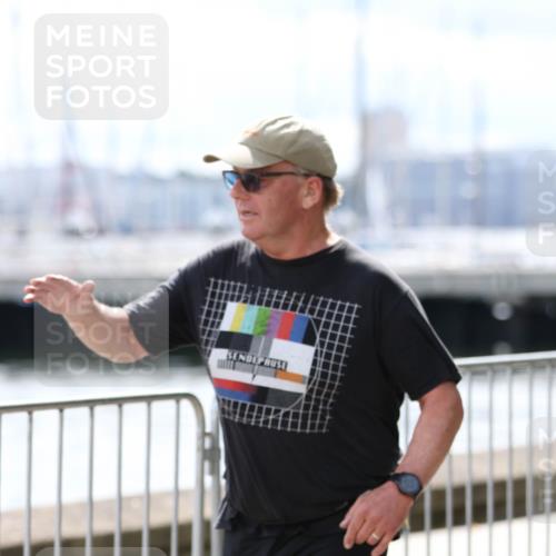 16.08.2026 - KN Förde Triathlon 2026 Antke Förster http://msf.ph/oto/10007403 16.08.2026 13:54:14 Laufen  meine-sportfotos.de