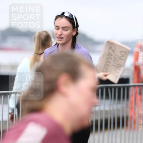 16.08.2026 - KN Förde Triathlon 2026 Antke Förster http://msf.ph/oto/10007449 16.08.2026 10:30:11 Laufen  meine-sportfotos.de