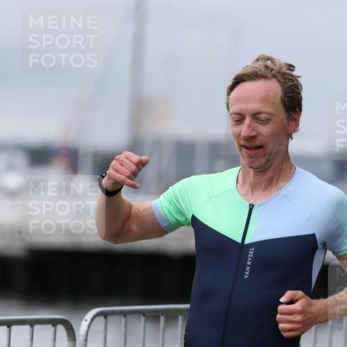 16.08.2026 - KN Förde Triathlon 2026 Antke Förster http://msf.ph/oto/10007453 16.08.2026 12:10:06 Laufen  meine-sportfotos.de