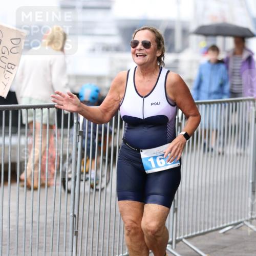 16.08.2026 - KN Förde Triathlon 2026 Antke Förster http://msf.ph/oto/10007476 16.08.2026 10:30:34 Laufen 16 meine-sportfotos.de