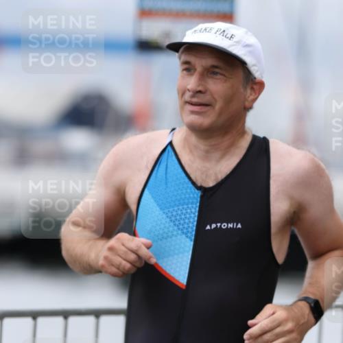 16.08.2026 - KN Förde Triathlon 2026 Antke Förster http://msf.ph/oto/10007480 16.08.2026 12:10:13 Laufen 369 meine-sportfotos.de