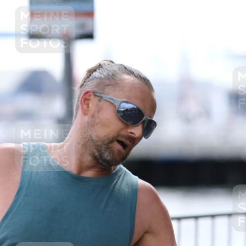 16.08.2026 - KN Förde Triathlon 2026 Antke Förster http://msf.ph/oto/10007517 16.08.2026 13:55:49 Laufen  meine-sportfotos.de