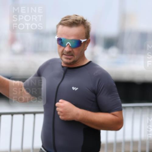 16.08.2026 - KN Förde Triathlon 2026 Antke Förster http://msf.ph/oto/10007531 16.08.2026 12:10:51 Laufen 4 meine-sportfotos.de