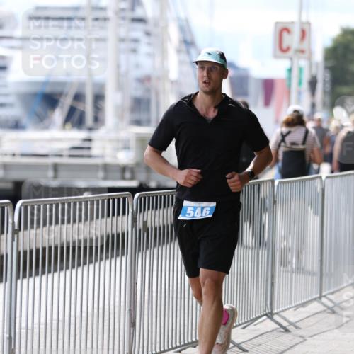 16.08.2026 - KN Förde Triathlon 2026 Antke Förster http://msf.ph/oto/10007559 16.08.2026 13:56:21 Laufen 546 meine-sportfotos.de