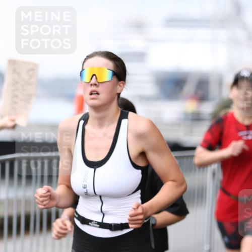 16.08.2026 - KN Förde Triathlon 2026 Antke Förster http://msf.ph/oto/10007563 16.08.2026 10:31:04 Laufen  meine-sportfotos.de
