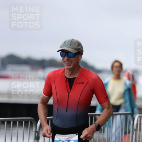 16.08.2026 - KN Förde Triathlon 2026 Antke Förster http://msf.ph/oto/10007570 16.08.2026 12:11:23 Laufen 428 meine-sportfotos.de