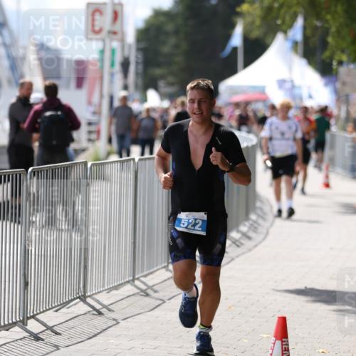 16.08.2026 - KN Förde Triathlon 2026 Antke Förster http://msf.ph/oto/10007574 16.08.2026 13:56:34 Laufen 522 meine-sportfotos.de