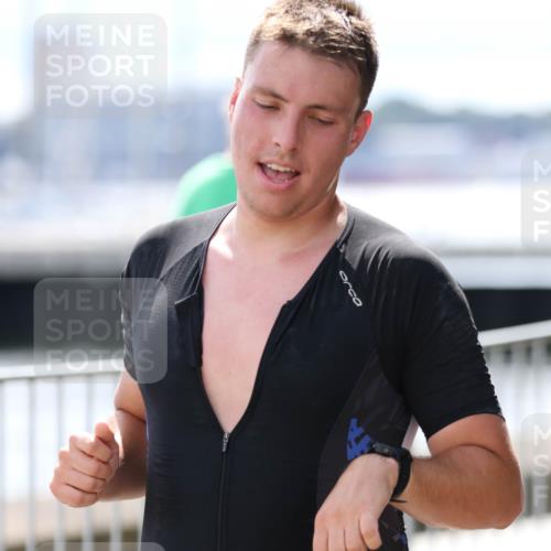 16.08.2026 - KN Förde Triathlon 2026 Antke Förster http://msf.ph/oto/10007586 16.08.2026 13:56:38 Laufen 2026, 522 meine-sportfotos.de