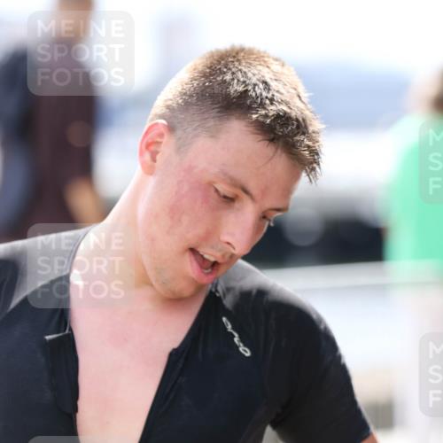 16.08.2026 - KN Förde Triathlon 2026 Antke Förster http://msf.ph/oto/10007589 16.08.2026 13:56:39 Laufen  meine-sportfotos.de