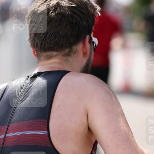 16.08.2026 - KN Förde Triathlon 2026 Antke Förster http://msf.ph/oto/10007628 16.08.2026 13:57:00 Laufen  meine-sportfotos.de