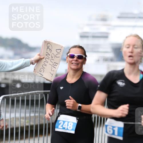 16.08.2026 - KN Förde Triathlon 2026 Antke Förster http://msf.ph/oto/10007653 16.08.2026 10:31:42 Laufen 248, 61 meine-sportfotos.de