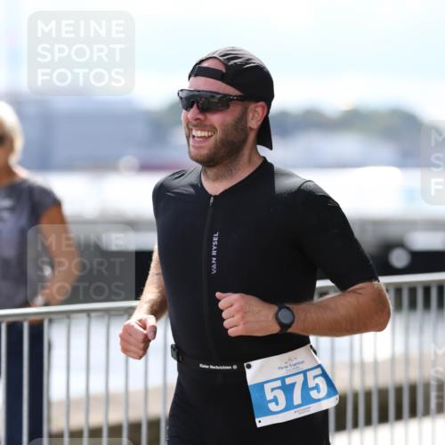 16.08.2026 - KN Förde Triathlon 2026 Antke Förster http://msf.ph/oto/10007685 16.08.2026 13:57:37 Laufen 2026, 575 meine-sportfotos.de