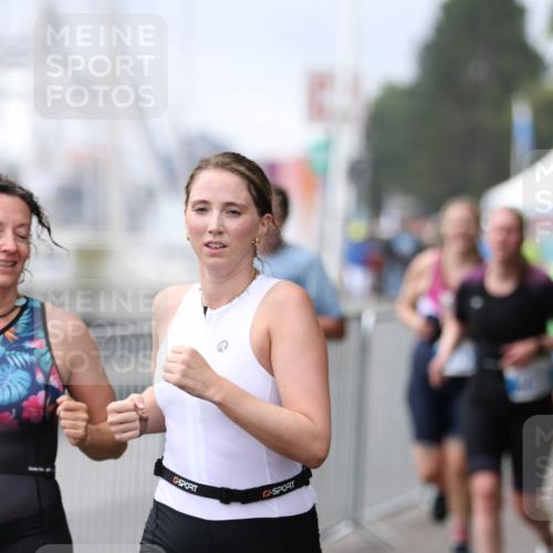 16.08.2026 - KN Förde Triathlon 2026 Antke Förster http://msf.ph/oto/10007716 16.08.2026 10:32:05 Laufen  meine-sportfotos.de