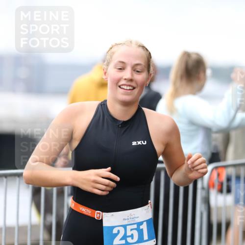 16.08.2026 - KN Förde Triathlon 2026 Antke Förster http://msf.ph/oto/10007755 16.08.2026 10:32:16 Laufen 2026, 251, 2, 2 meine-sportfotos.de