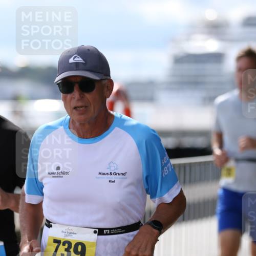 16.08.2026 - KN Förde Triathlon 2026 Antke Förster http://msf.ph/oto/10007784 16.08.2026 13:58:53 Laufen 2026, 739, 187 meine-sportfotos.de