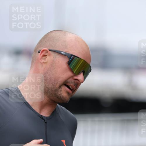 16.08.2026 - KN Förde Triathlon 2026 Antke Förster http://msf.ph/oto/10007795 16.08.2026 12:13:30 Laufen  meine-sportfotos.de