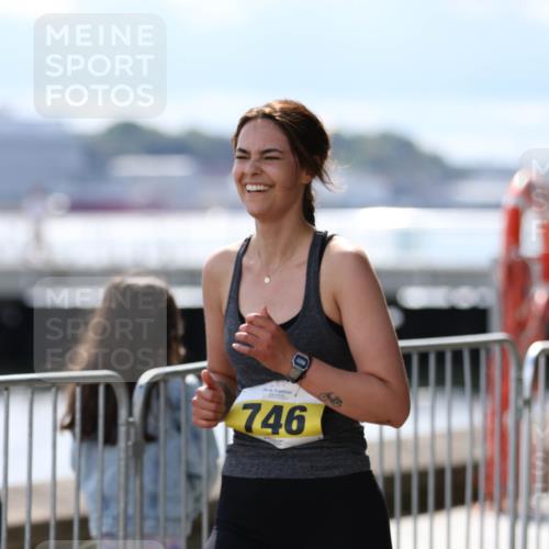 16.08.2026 - KN Förde Triathlon 2026 Antke Förster http://msf.ph/oto/10007808 16.08.2026 13:59:08 Laufen 746 meine-sportfotos.de