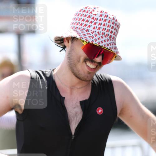 16.08.2026 - KN Förde Triathlon 2026 Antke Förster http://msf.ph/oto/10007871 16.08.2026 13:59:45 Laufen  meine-sportfotos.de