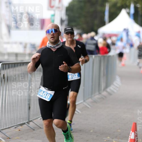 16.08.2026 - KN Förde Triathlon 2026 Antke Förster http://msf.ph/oto/10007912 16.08.2026 12:14:55 Laufen 408, 802 meine-sportfotos.de