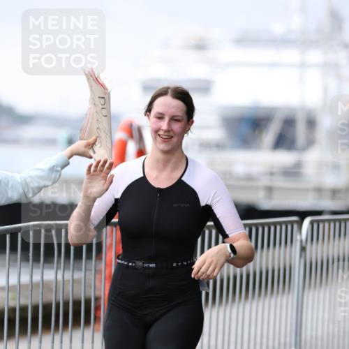 16.08.2026 - KN Förde Triathlon 2026 Antke Förster http://msf.ph/oto/10007914 16.08.2026 10:33:16 Laufen  meine-sportfotos.de