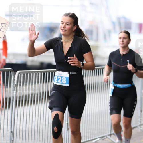 16.08.2026 - KN Förde Triathlon 2026 Antke Förster http://msf.ph/oto/10007926 16.08.2026 10:33:27 Laufen 228 meine-sportfotos.de