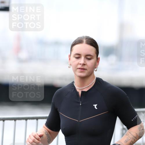 16.08.2026 - KN Förde Triathlon 2026 Antke Förster http://msf.ph/oto/10007938 16.08.2026 10:33:30 Laufen  meine-sportfotos.de