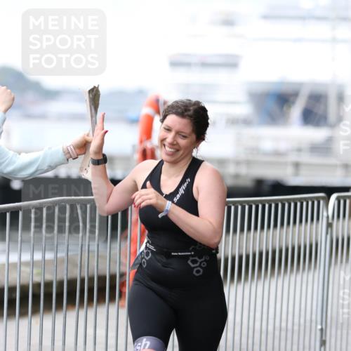 16.08.2026 - KN Förde Triathlon 2026 Antke Förster http://msf.ph/oto/10007950 16.08.2026 10:33:36 Laufen  meine-sportfotos.de
