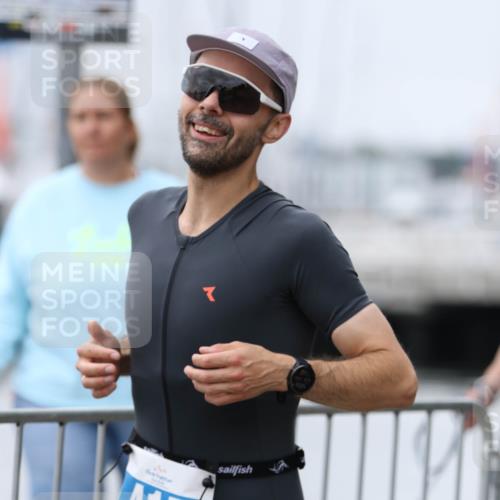 16.08.2026 - KN Förde Triathlon 2026 Antke Förster http://msf.ph/oto/10008023 16.08.2026 12:15:49 Laufen 417 meine-sportfotos.de