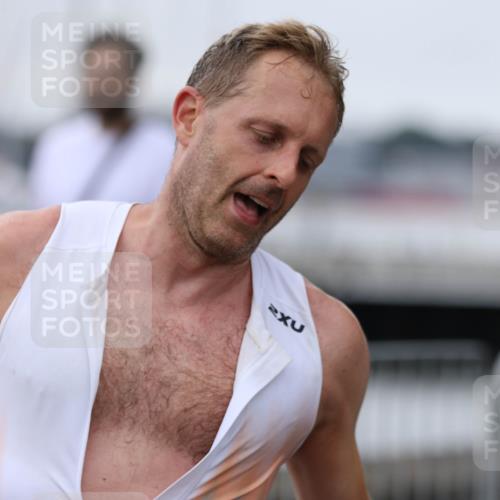 16.08.2026 - KN Förde Triathlon 2026 Antke Förster http://msf.ph/oto/10008071 16.08.2026 12:16:08 Laufen 2025 meine-sportfotos.de