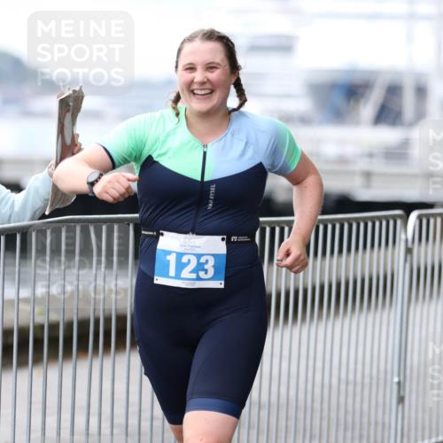 16.08.2026 - KN Förde Triathlon 2026 Antke Förster http://msf.ph/oto/10008106 16.08.2026 10:34:57 Laufen 123 meine-sportfotos.de