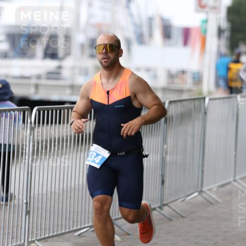 16.08.2026 - KN Förde Triathlon 2026 Antke Förster http://msf.ph/oto/10008131 16.08.2026 12:16:40 Laufen 334 meine-sportfotos.de