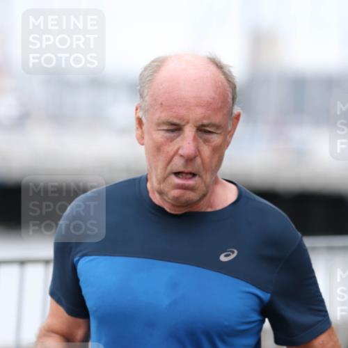 16.08.2026 - KN Förde Triathlon 2026 Antke Förster http://msf.ph/oto/10008188 16.08.2026 12:17:02 Laufen  meine-sportfotos.de