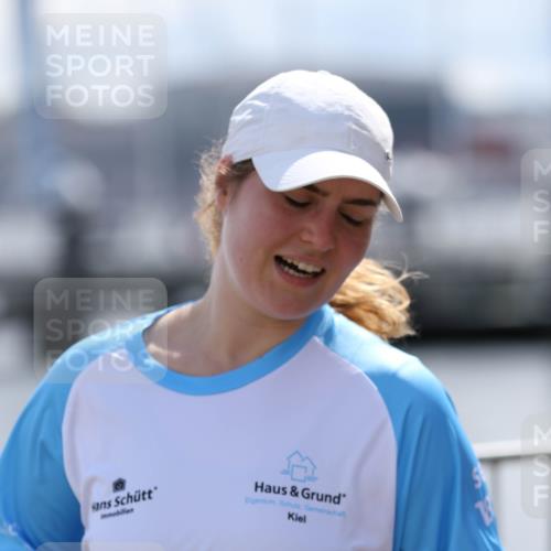 16.08.2026 - KN Förde Triathlon 2026 Antke Förster http://msf.ph/oto/10008261 16.08.2026 14:03:46 Laufen 2006, 731 meine-sportfotos.de