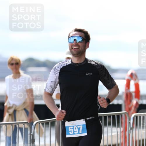 16.08.2026 - KN Förde Triathlon 2026 Antke Förster http://msf.ph/oto/10008294 16.08.2026 14:04:16 Laufen 597 meine-sportfotos.de