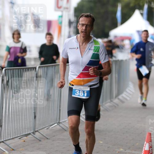 16.08.2026 - KN Förde Triathlon 2026 Antke Förster http://msf.ph/oto/10008314 16.08.2026 12:18:02 Laufen 381 meine-sportfotos.de
