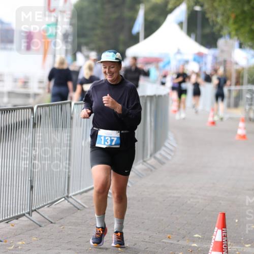16.08.2026 - KN Förde Triathlon 2026 Antke Förster http://msf.ph/oto/10008343 16.08.2026 10:36:51 Laufen 137 meine-sportfotos.de
