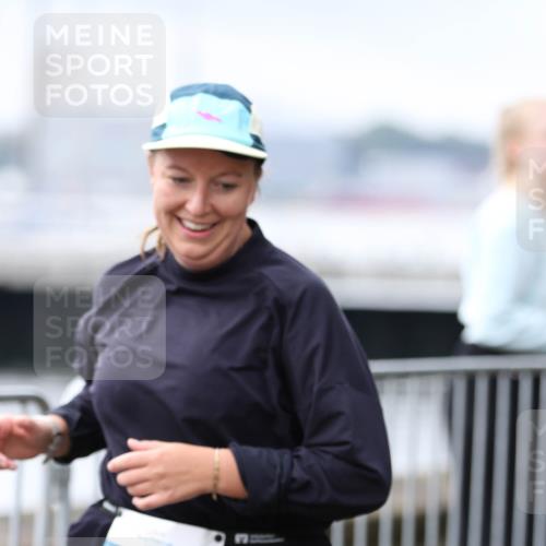 16.08.2026 - KN Förde Triathlon 2026 Antke Förster http://msf.ph/oto/10008358 16.08.2026 10:36:55 Laufen 137 meine-sportfotos.de