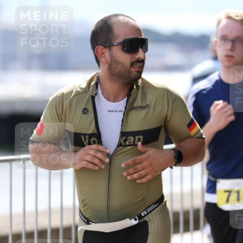 16.08.2026 - KN Förde Triathlon 2026 Antke Förster http://msf.ph/oto/10008384 16.08.2026 14:05:47 Laufen 71 meine-sportfotos.de