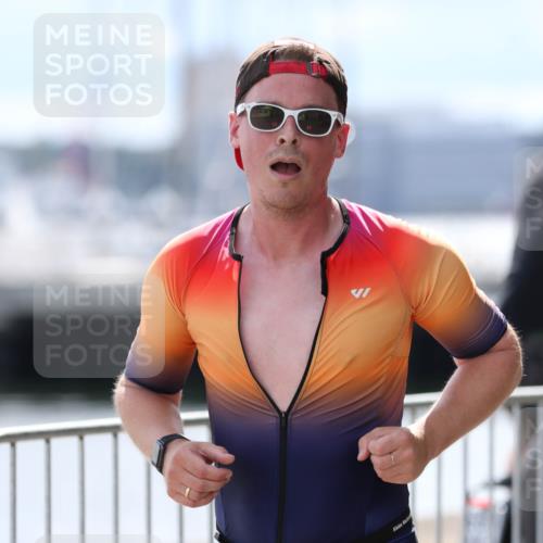 16.08.2026 - KN Förde Triathlon 2026 Antke Förster http://msf.ph/oto/10008417 16.08.2026 14:06:07 Laufen 2026, 92 meine-sportfotos.de