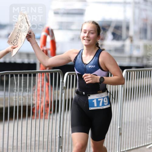 16.08.2026 - KN Förde Triathlon 2026 Antke Förster http://msf.ph/oto/10008430 16.08.2026 10:37:54 Laufen 179 meine-sportfotos.de