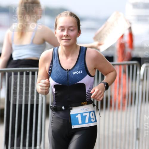 16.08.2026 - KN Förde Triathlon 2026 Antke Förster http://msf.ph/oto/10008433 16.08.2026 10:37:55 Laufen 179 meine-sportfotos.de