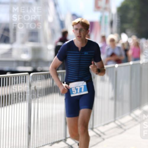 16.08.2026 - KN Förde Triathlon 2026 Antke Förster http://msf.ph/oto/10008447 16.08.2026 14:06:36 Laufen 577 meine-sportfotos.de