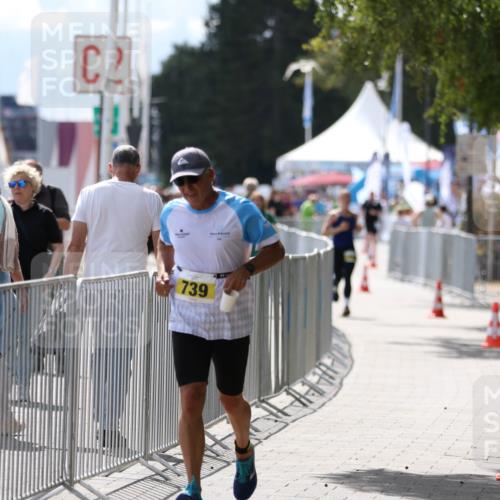 16.08.2026 - KN Förde Triathlon 2026 Antke Förster http://msf.ph/oto/10008468 16.08.2026 14:08:13 Laufen 2, 739 meine-sportfotos.de