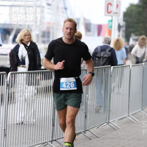 16.08.2026 - KN Förde Triathlon 2026 Antke Förster http://msf.ph/oto/10008473 16.08.2026 12:19:43 Laufen 426 meine-sportfotos.de